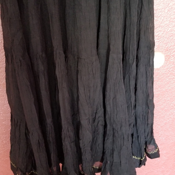 Dress - Picture 4 of 5